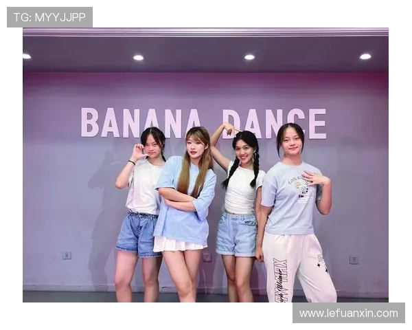 广州街舞队灵活性探秘：舞动城市节奏与青春活力的完美结合