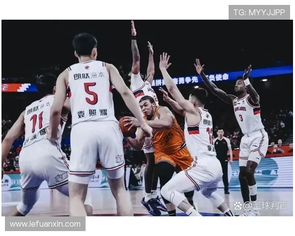 深圳篮球队包夹战术的成败分析与未来展望