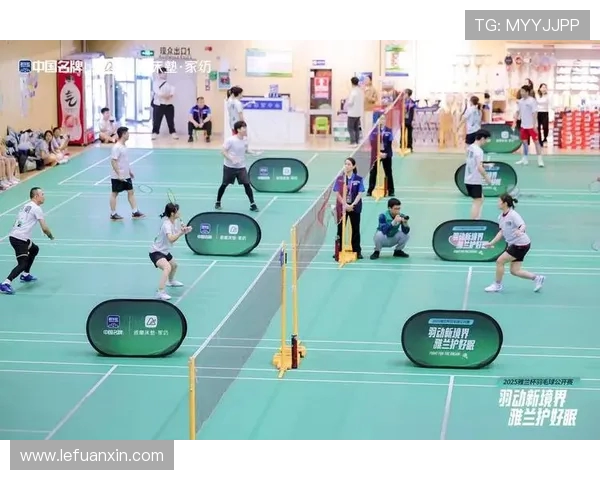 深圳羽毛球队在全国锦标赛中的拼搏历程与辉煌成就全景回顾 深圳羽毛球队在全国锦标赛中的拼搏历程与辉煌成就全景回顾