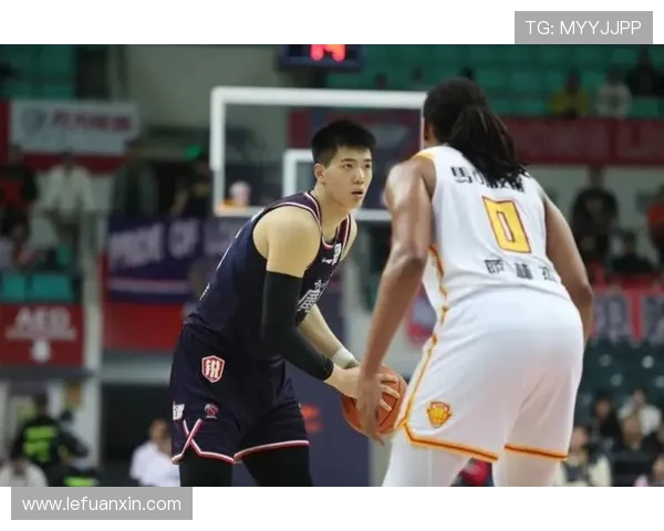 CBA季前赛精彩对决莫斯科队挑战广东队期待激烈碰撞与精彩表现