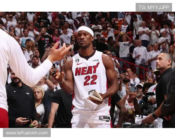 热火与雄鹿激战回放第二场精彩瞬间全解析与赛后点评