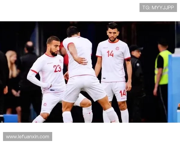 科罗拉多急流与哥伦布的激烈对决揭示了球队实力与战术的较量 科罗拉多急流与哥伦布的激烈对决揭示了球队实力与战术的较量