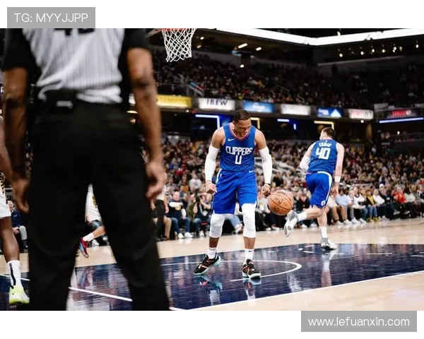 骑士逆转步行者精彩对决展现篮球魅力与团队精神的完美结合