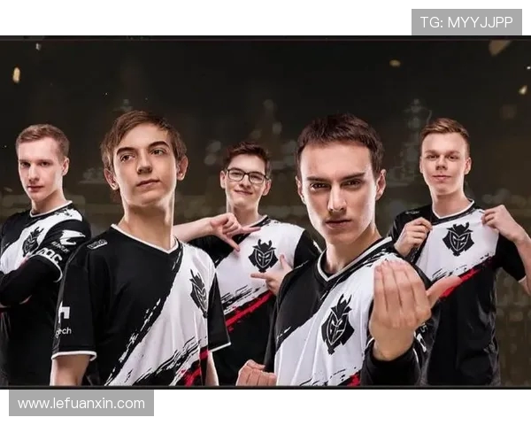 英雄联盟最新实力榜揭晓RNG强势登顶第二名引发热议